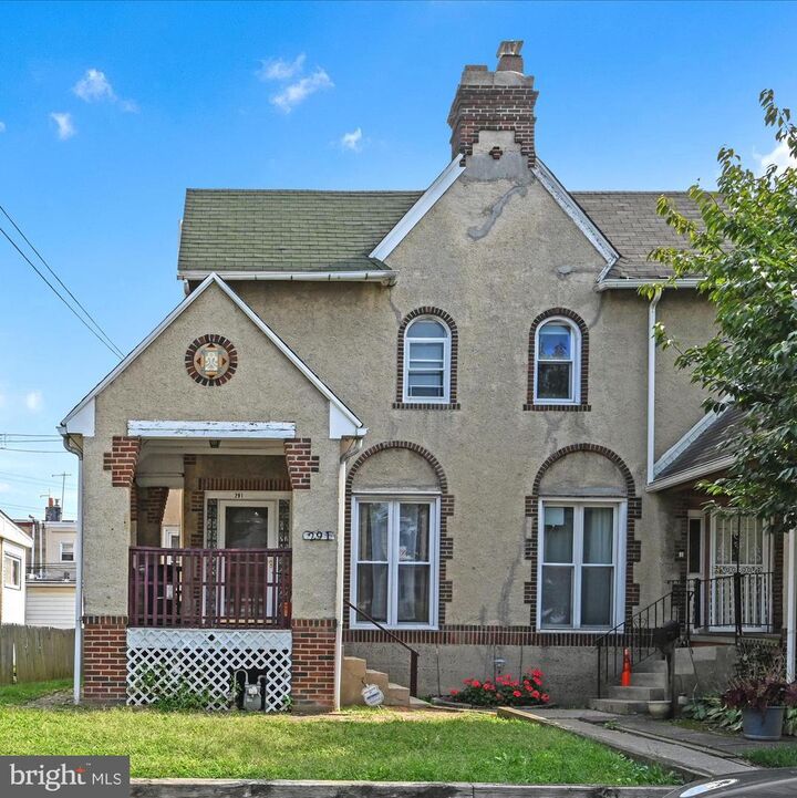 291 N Wycombe Avenue  Lansdowne PA 19050 photo