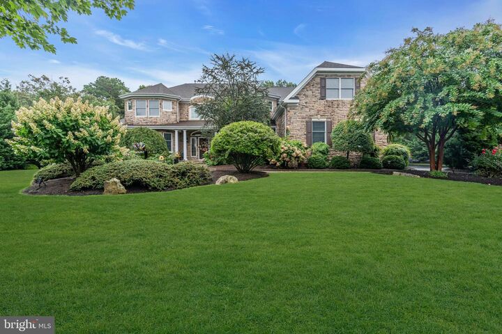 112 Silo Avenue  Manahawkin NJ 08050 photo