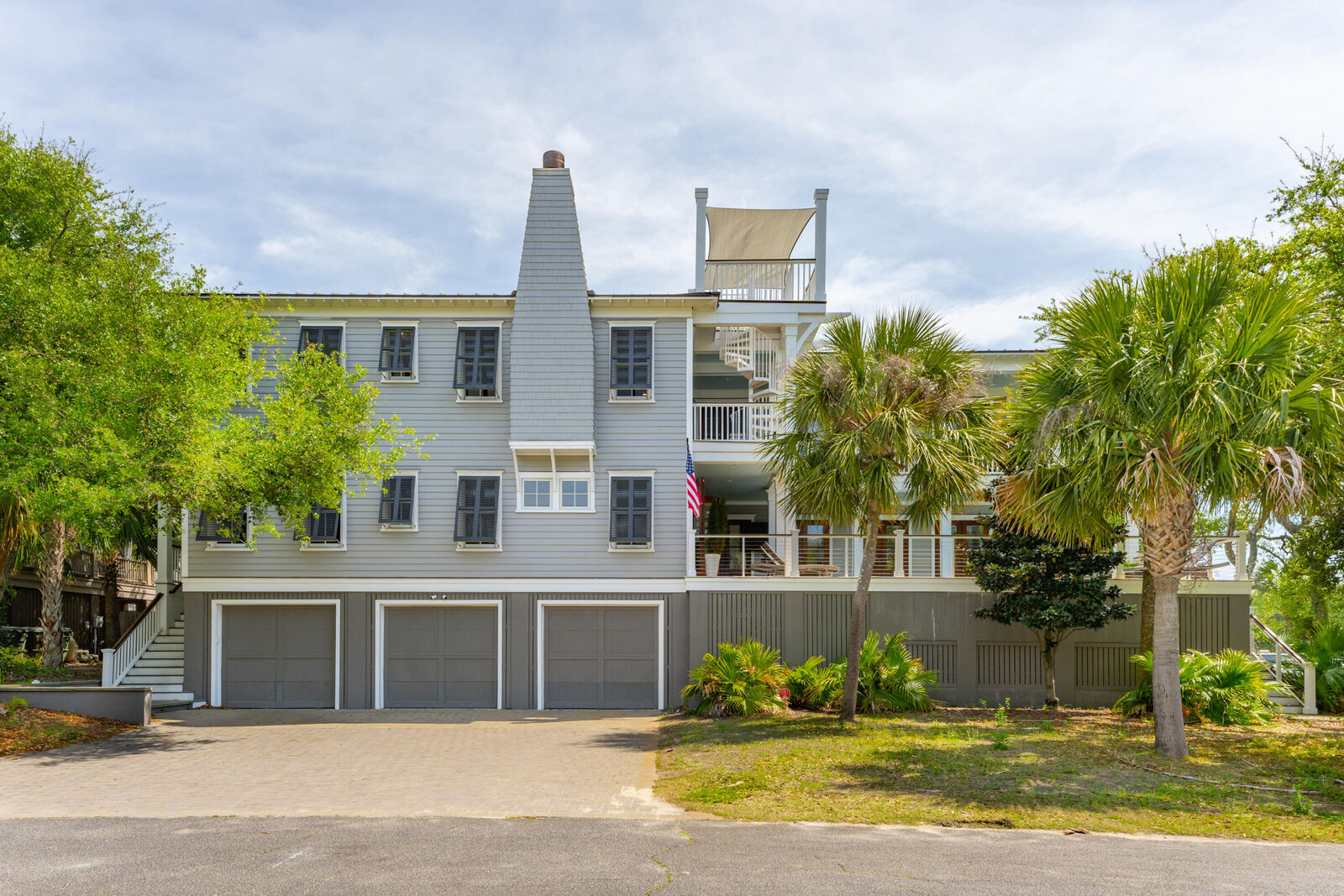 Property Photo:  3301 Palm Boulevard  SC 29451 