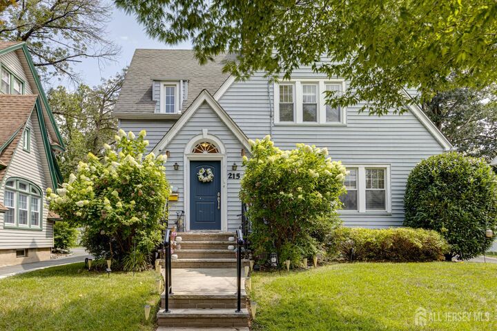 Property Photo:  215 Katherine Street  NJ 07076 