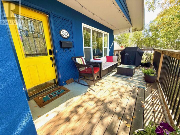 Property Photo:  513 Fourth Ave  ON P9N 1Z4 
