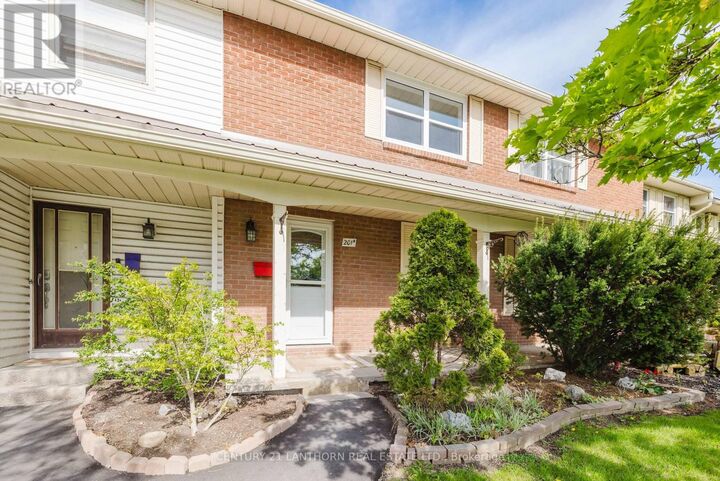 Property Photo:  201 North Park Street H  ON K8P 4T9 