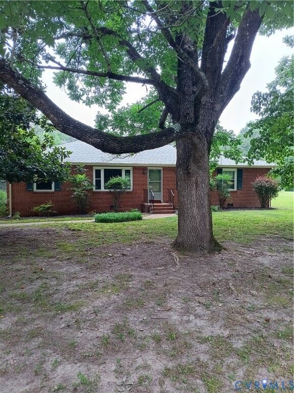 Property Photo: 6190 Hines Road VA 23231