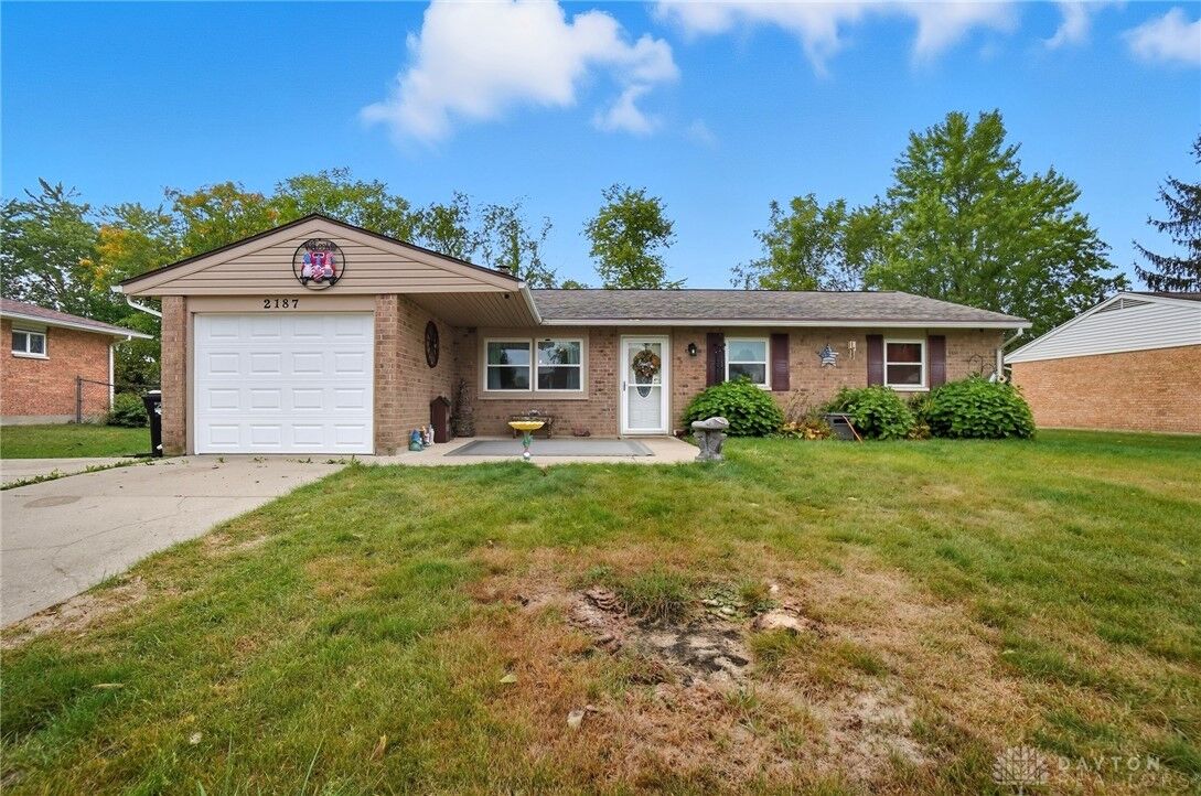 Property Photo:  2187 Minnesota Drive  OH 45385 