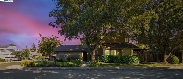 Property Photo:  5988 Corte Cerritos  CA 94566 