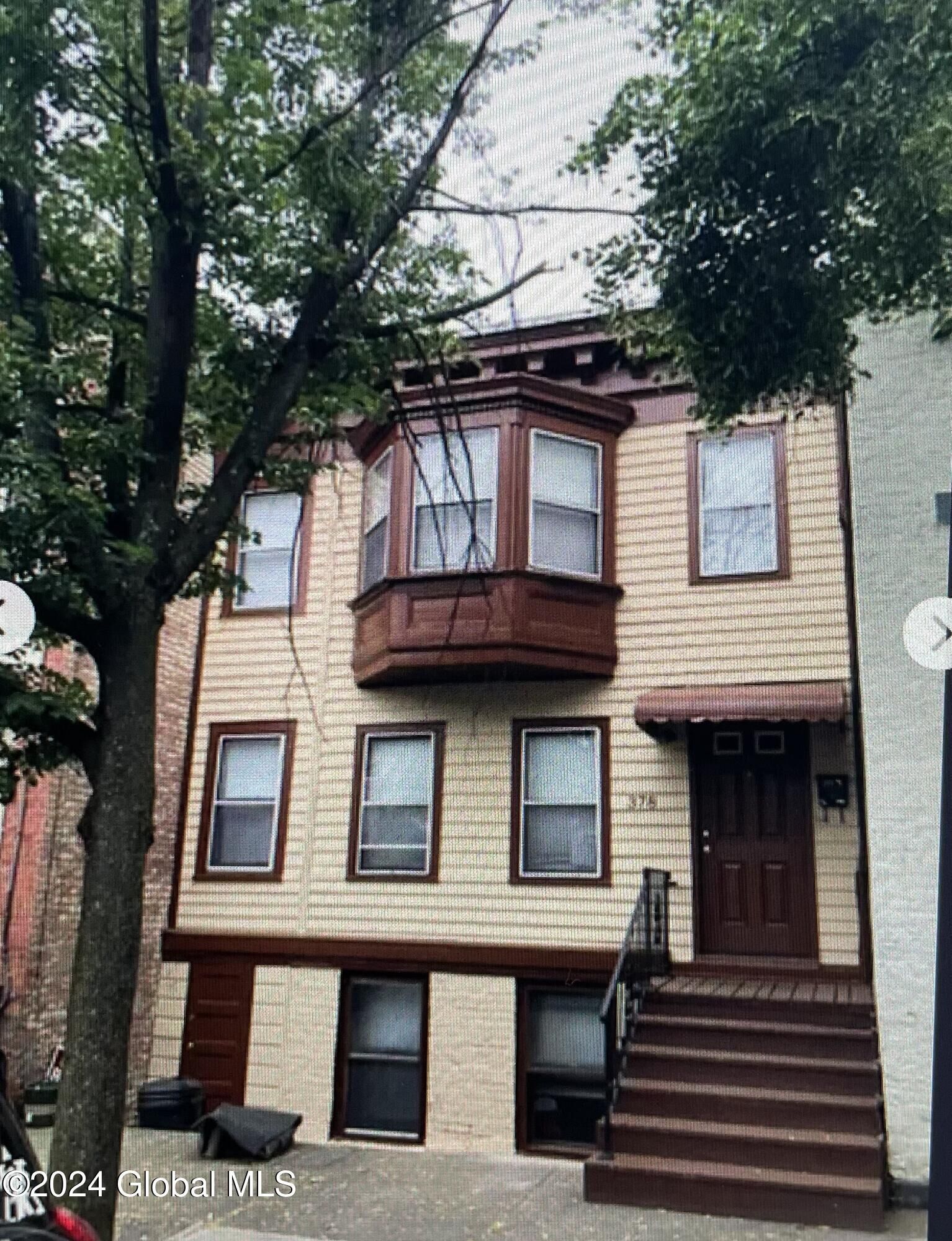 Property Photo: 378 Hamilton Street NY 12210