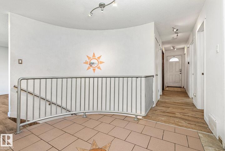 Property Photo: 3 Wilson Crescent AB T8A 3L1