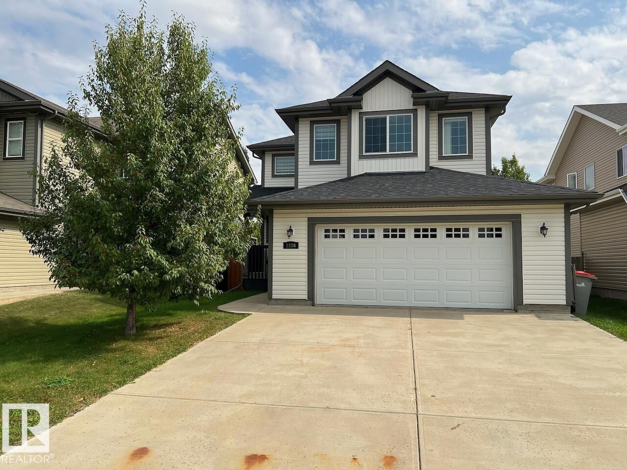 Property Photo:  1236 Westerra Crescent  AB T7Z 0B2 