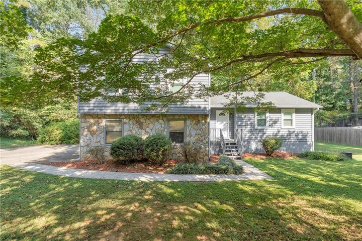 Property Photo: 4907 Habersham Ridge SW GA 30047