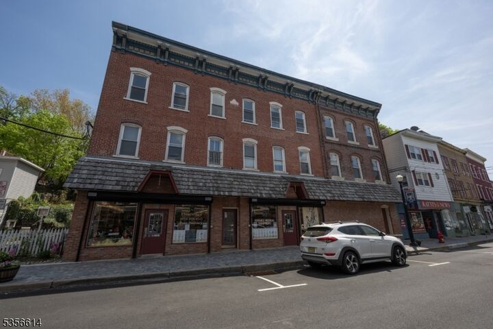 Property Photo:  36 Main St 4  NJ 07461 
