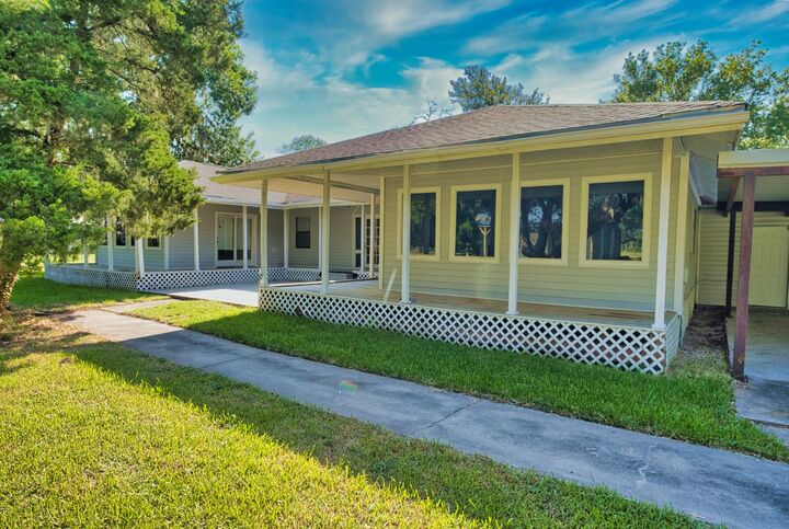 Property Photo:  6379 County Road 3  TX 77480 