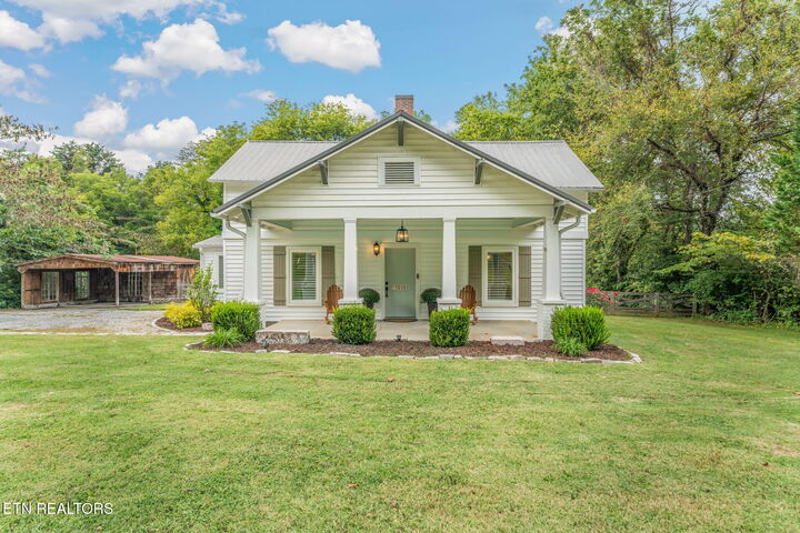 Property Photo:  10101 Westland Drive  TN 37922 