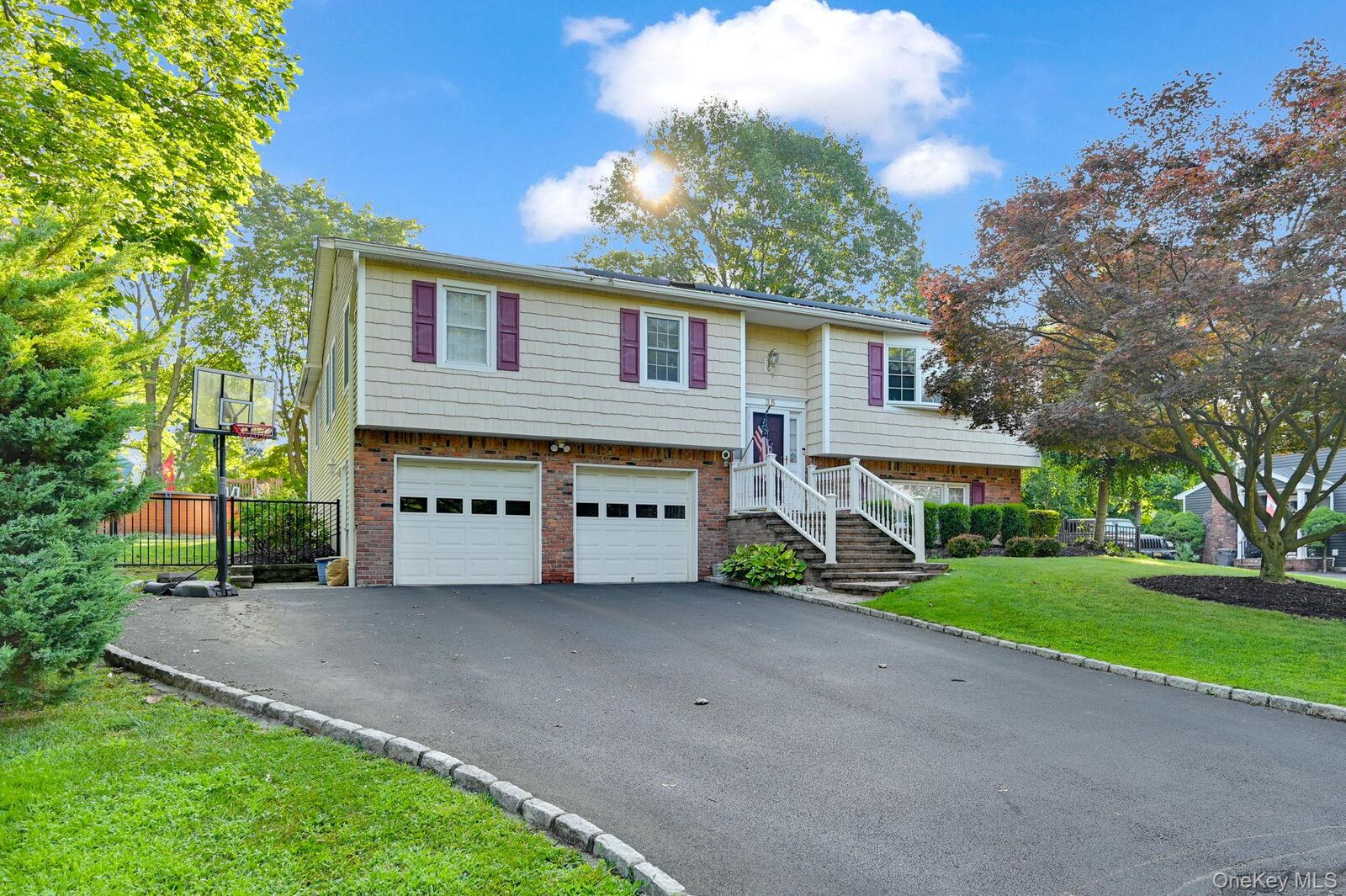 Property Photo: 35 Chimney Ridge Drive NY 10954