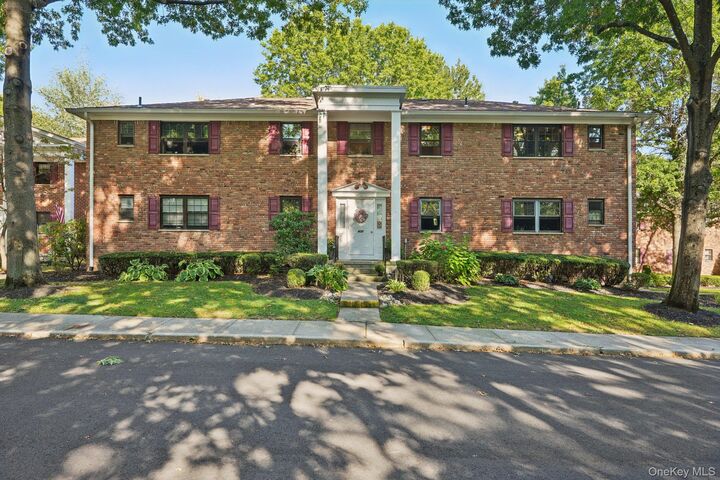 432 Somerset Drive M  Pearl River NY 10965 photo