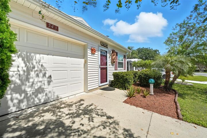 Property Photo: 543 Cottage Park Lane FL 34748