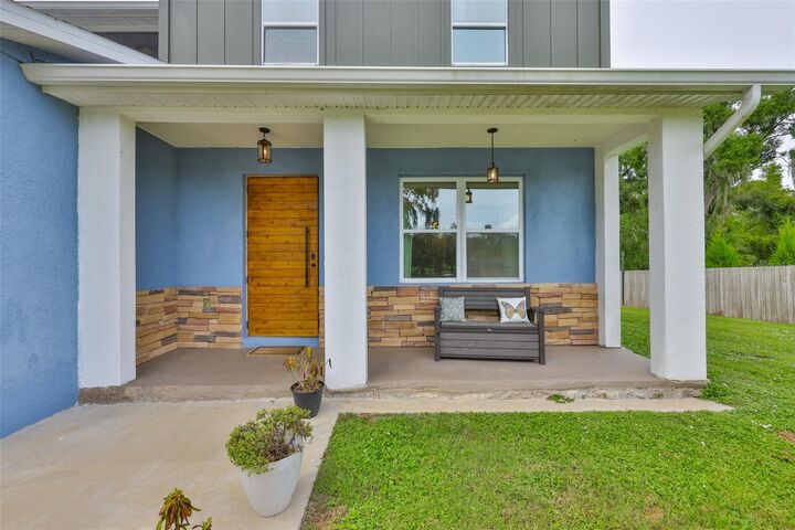 Property Photo:  8920 Williams Road  FL 33584 