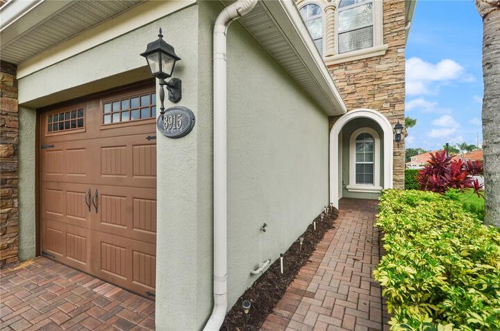 Property Photo:  8915 Della Scala Circle  FL 32836 