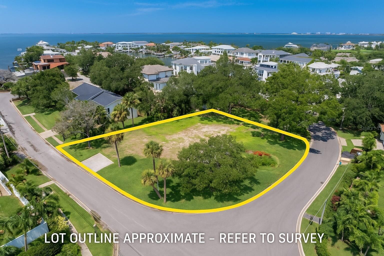 Property Photo:  2511 S Dundee Street  FL 33629 