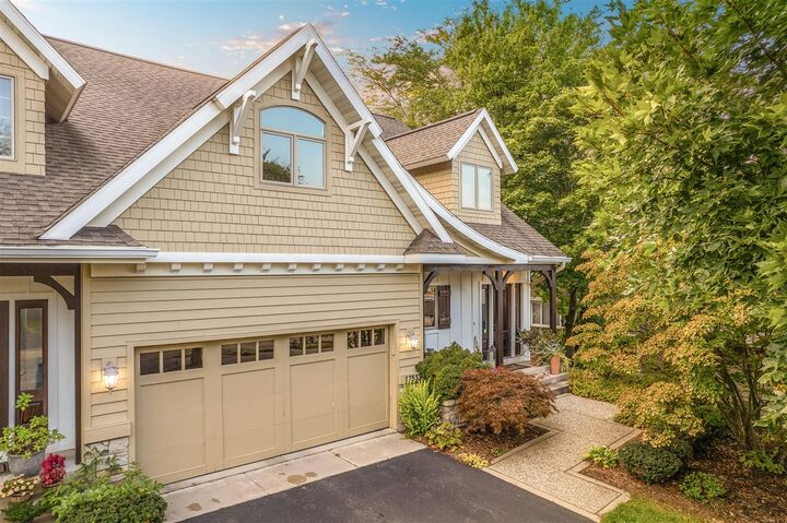 17533 N Fruitport Road 6  Spring Lake MI 49456-1879 photo
