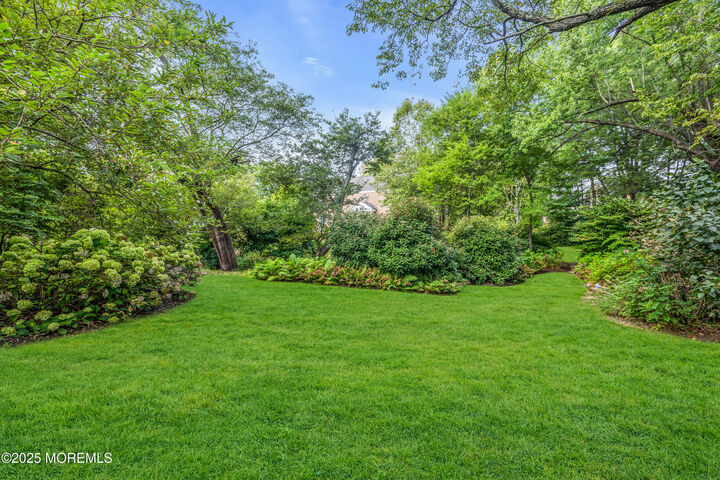 Property Photo:  4 Takolusa Drive  NJ 07733 