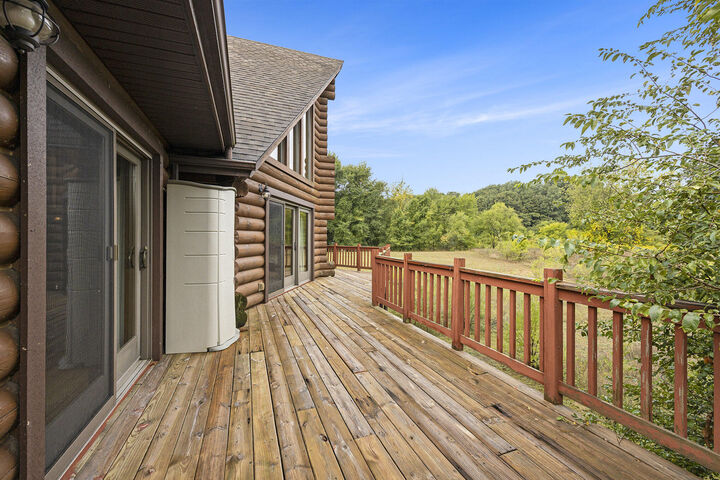 Property Photo: 5957 S Landing Lane MI 49412