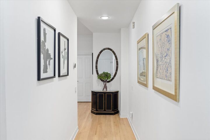 Property Photo:  1355 W Washington Boulevard 2D  IL 60607 