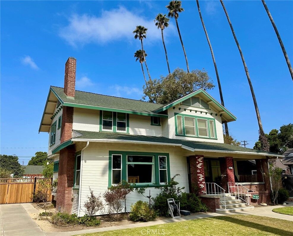 Property Photo:  225 S F Street  CA 93030 