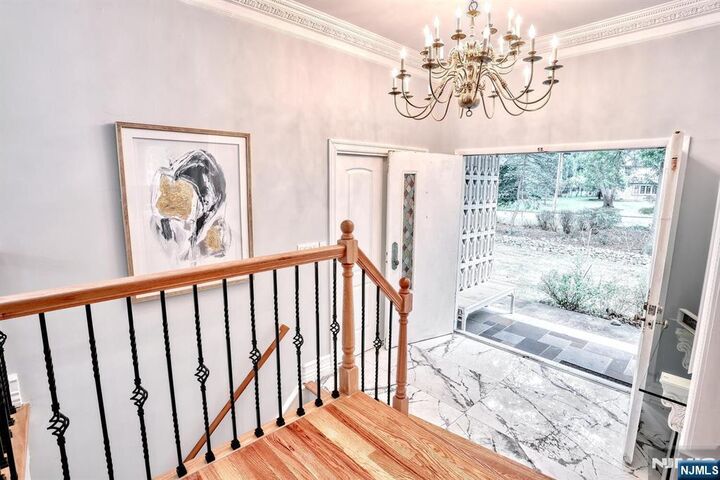 Property Photo:  868 Meadow Lane  NJ 07417 