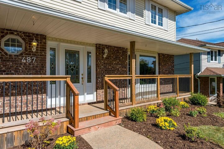 Property Photo:  487 Colby Drive  NS B2V 2J9 