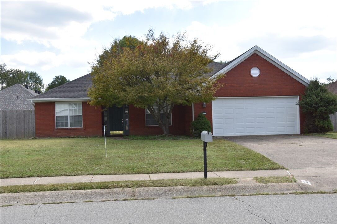Property Photo: 123 E Colorado Avenue AR 72764