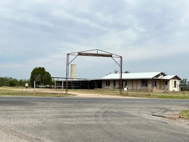 Property Photo: 3233 Hwy 350 TX 79549