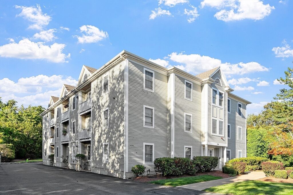 Property Photo: 234 Water Street 202 MA 01880
