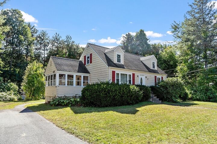 Property Photo:  3 Catherine Ave  MA 01887 