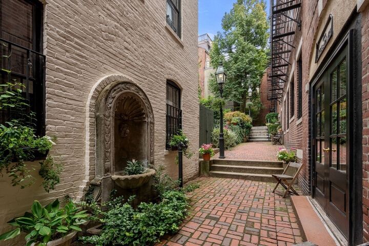 Property Photo:  1 Primus Ave 1-12  MA 02114 