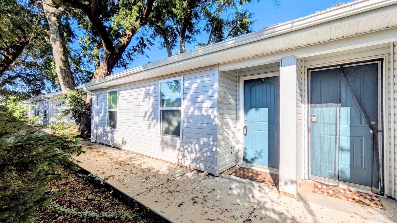 Property Photo: 313 N Navy Blvd 2D FL 32507