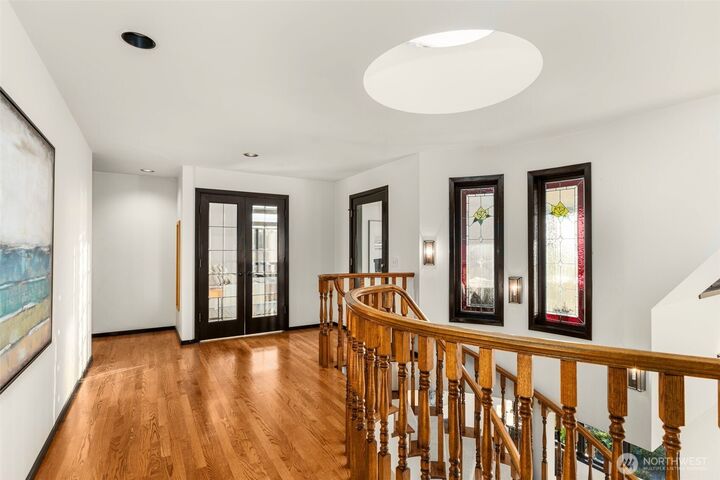 Property Photo:  1114  Daley Place  WA 98020 