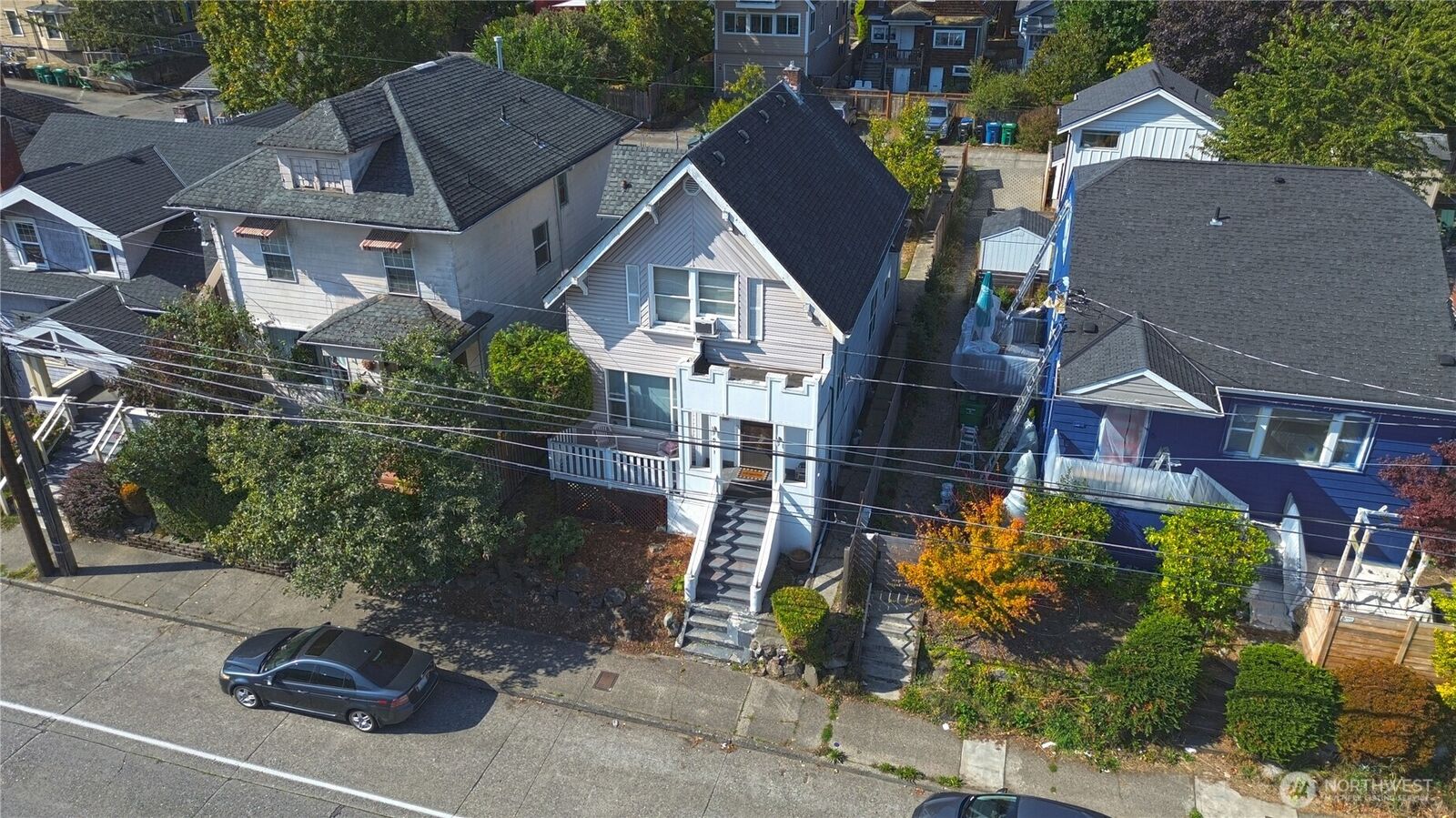 Property Photo:  911  Martin Luther King Jr Way  WA 98122 