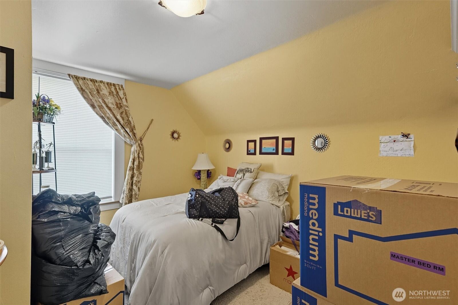 Property Photo: 911 Martin Luther King Jr Way WA 98122