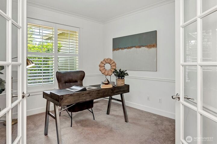 Property Photo:  1122  140th Avenue SE  WA 98007 
