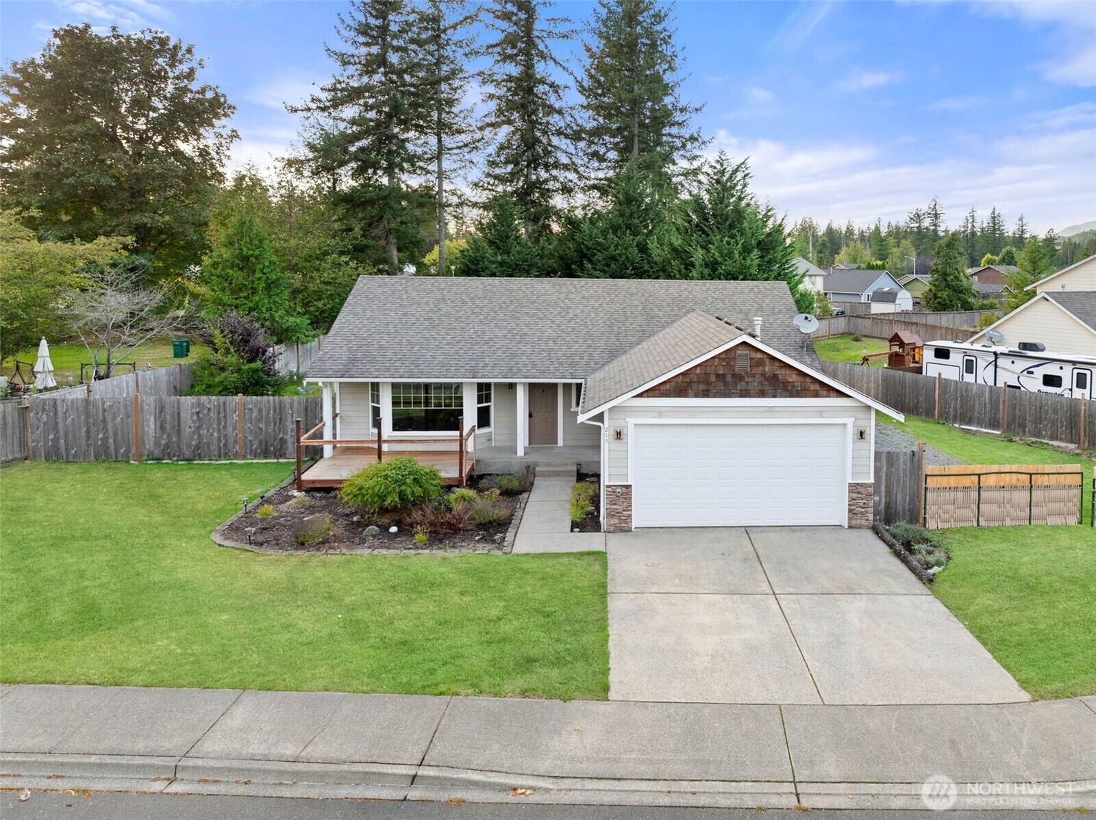 Property Photo:  215  19th Street  WA 98251 