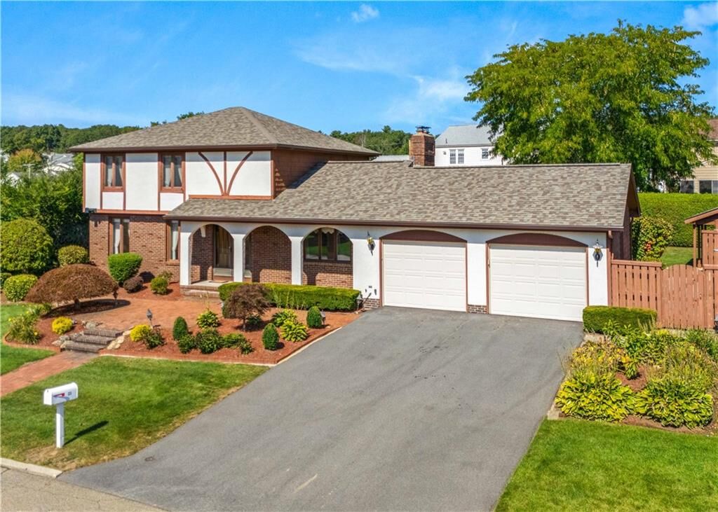 Property Photo:  23 Sorrell Road  RI 02904 