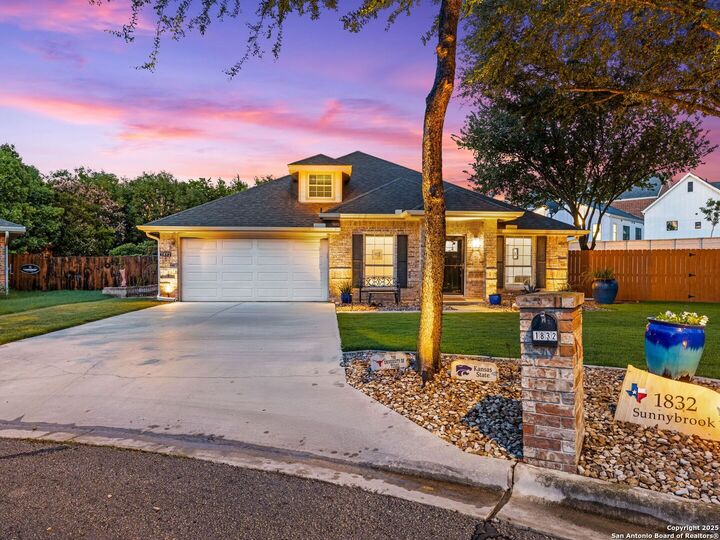 Property Photo:  1832 Sunnybrook  TX 78130 