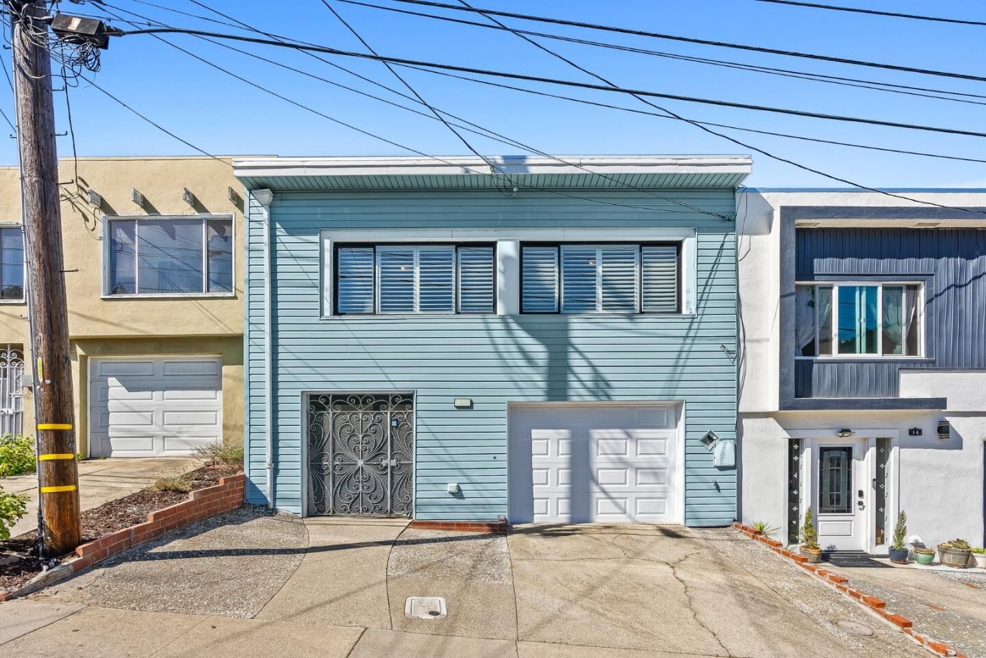 Property Photo:  20 Frankfort Street  CA 94014 