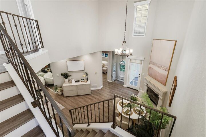 Property Photo: 39285 Marbella Terraza 9P CA 94538