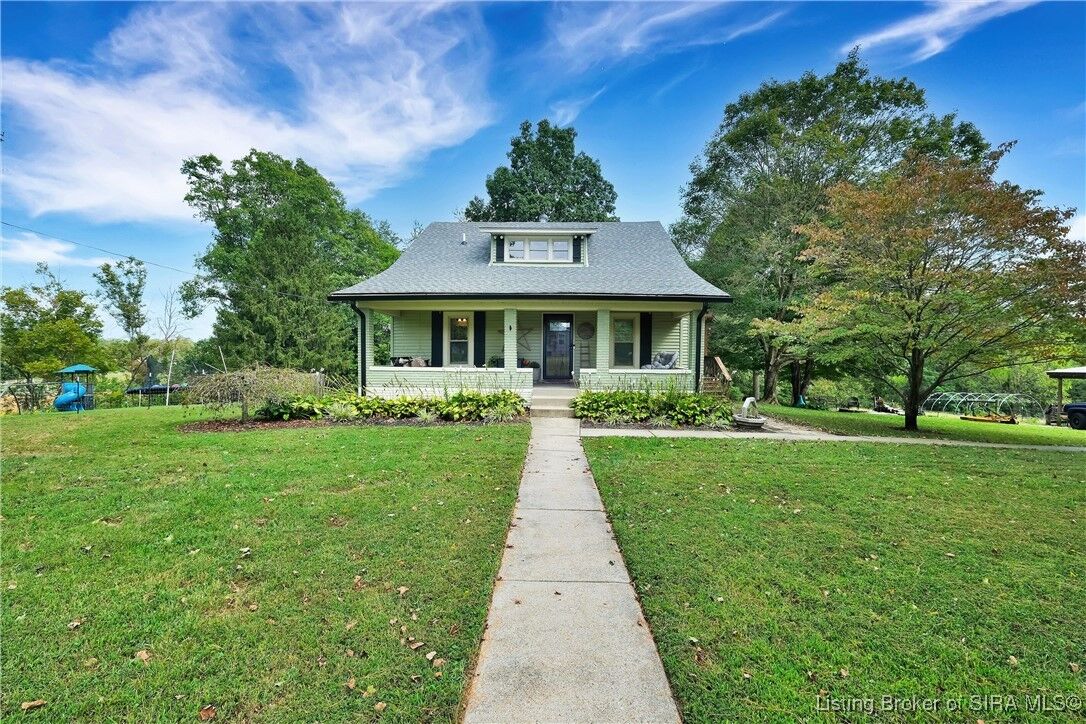 Property Photo: 8194 Borden Road IN 47124
