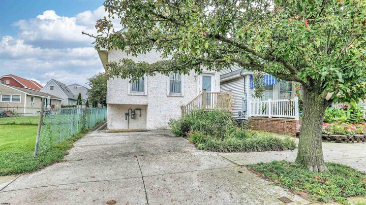 Property Photo: 17 S Jefferson Ave NJ 08402
