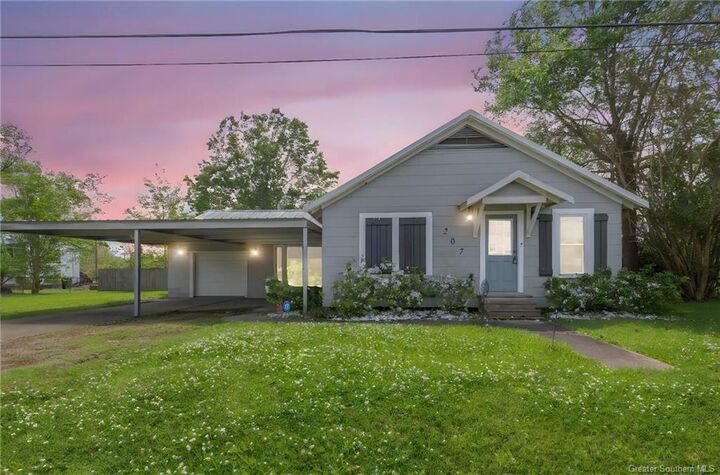 Property Photo: 207 Duff Street LA 70633