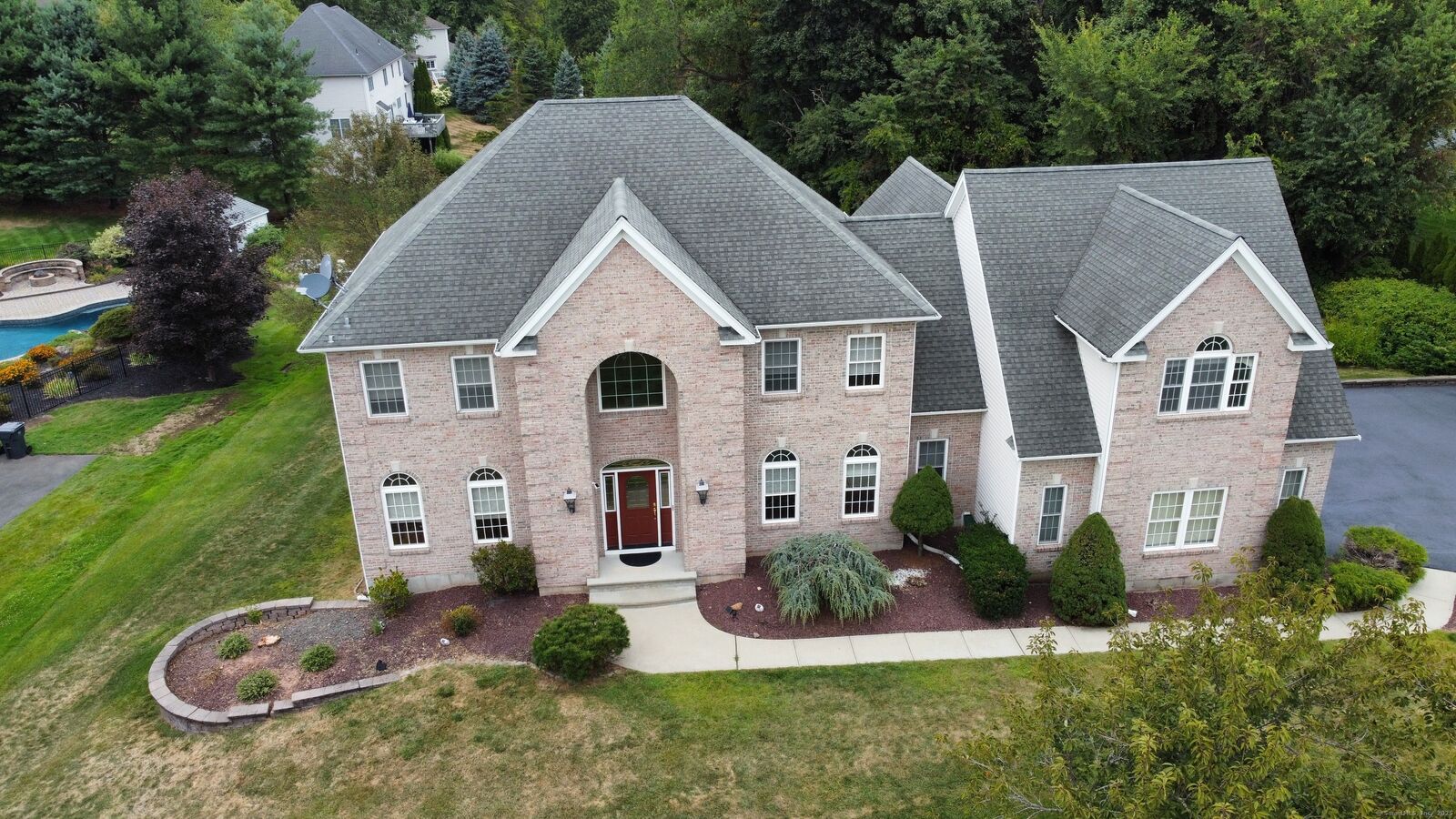 Property Photo:  31 Valley View Court  CT 06489 