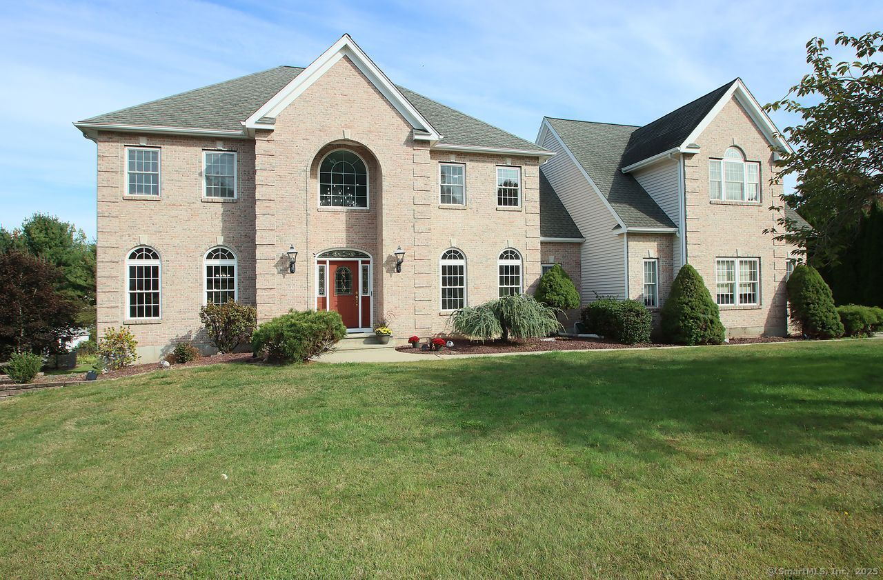 Property Photo:  31 Valley View Court  CT 06489 
