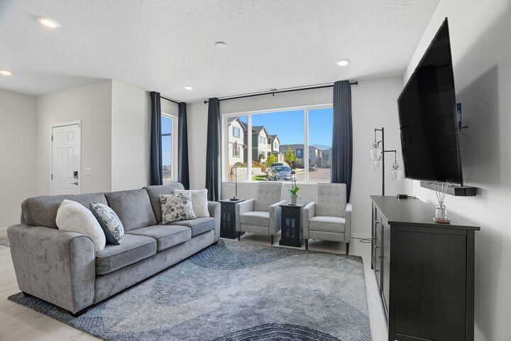 Property Photo:  24503 E Feather Loop  WA 99019 